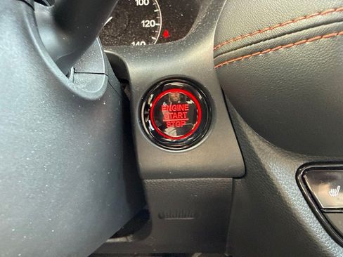 Used 2025 Honda HR-V Sport image 14