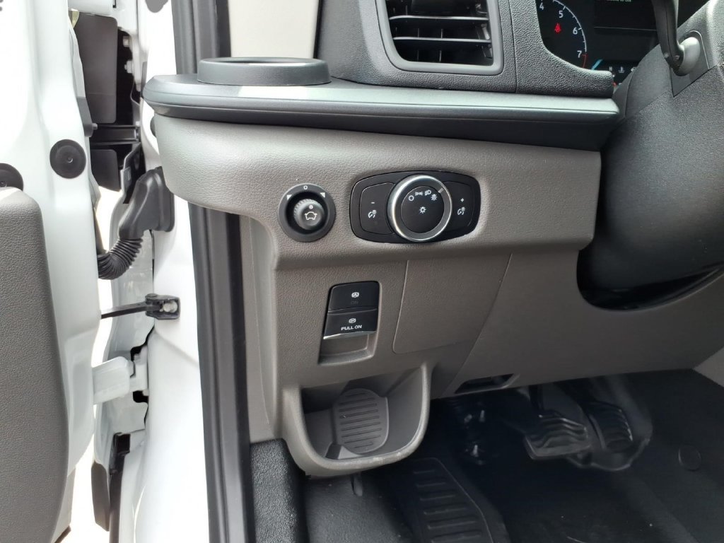 New 2025 Ford Transit 150 Low Roof RWD image 15
