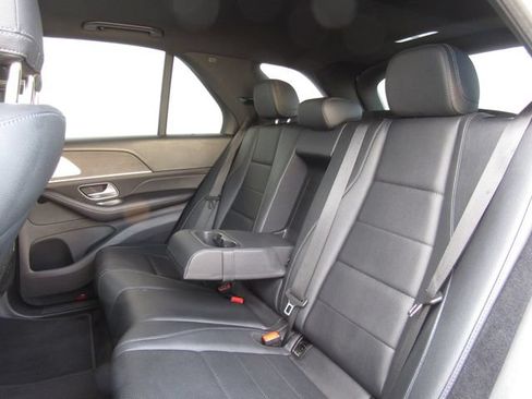 Certified 2022 Mercedes-Benz GLE 350 4MATIC w/ Premium Package image 16