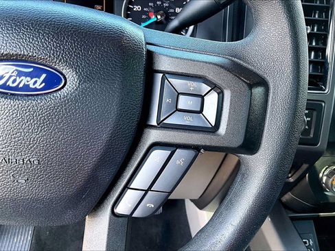 Used 2019 Ford F250 XLT w/ XLT Premium Package AWD/4WD image 26