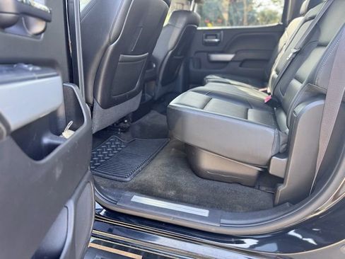 Used 2015 Chevrolet Silverado 2500 LTZ w/ Duramax Plus Package image 11