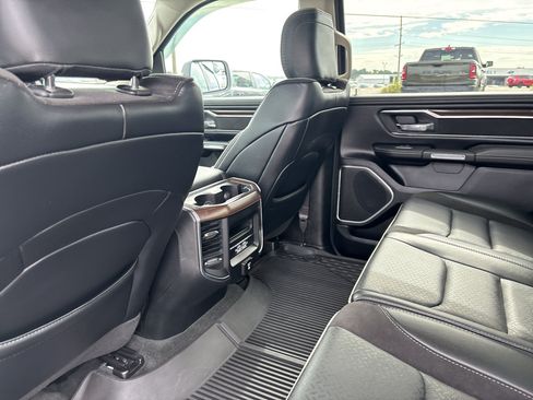 Used 2022 RAM 1500 Laramie AWD/4WD image 24