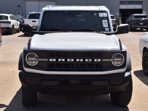 Certified 2025 Ford Bronco Big Bend image 3
