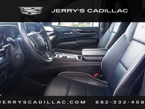 Used 2023 Cadillac Escalade ESV Sport w/ Touring Package image 21