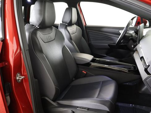 Used 2023 Volkswagen ID.4 Pro S image 33