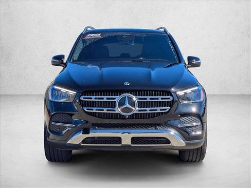 Used 2025 Mercedes-Benz GLE 350 4MATIC image 2