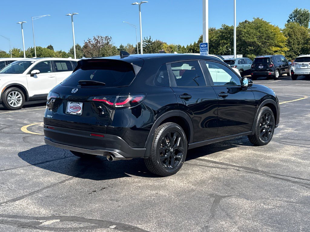 Used 2025 Honda HR-V Sport image 11