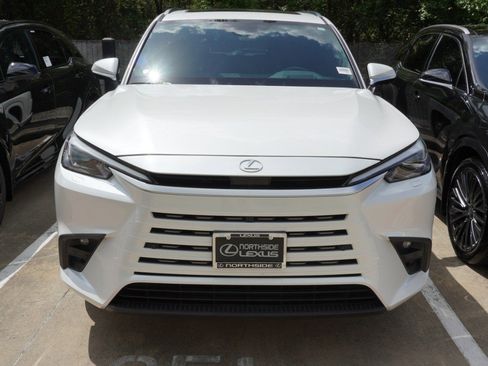 Certified 2024 Lexus TX 350 FWD w/ Technology Package image 3