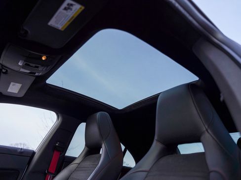 Used 2018 Mercedes-Benz CLA 45 AMG 4MATIC image 19