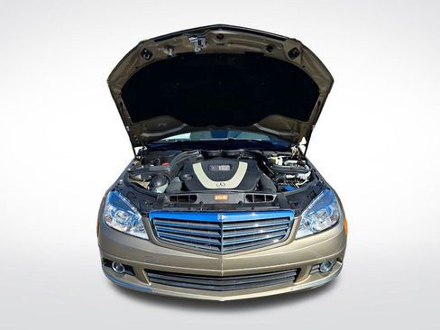 Used 2011 Mercedes-Benz C 300 Sedan image 15