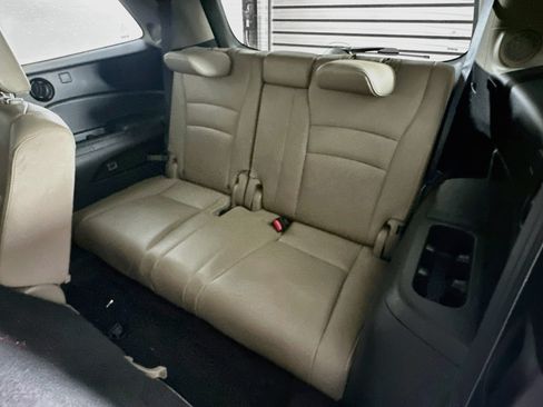 Used 2020 Honda Pilot Touring image 28