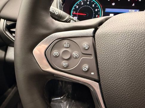 Used 2023 Chevrolet Traverse LT w/ LT Premium Package image 29