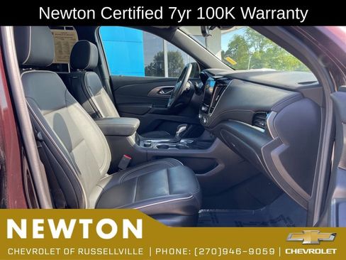 Used 2023 Chevrolet Traverse Premier AWD/4WD image 28