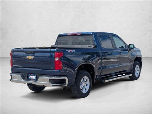Used 2023 Chevrolet Silverado 1500 LT AWD/4WD image 5