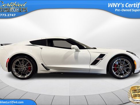 Used 2019 Chevrolet Corvette Grand Sport RWD image 4