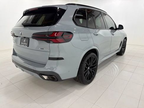 Used 2025 BMW X5 xDrive40i w/ M Sport Package AWD/4WD image 5