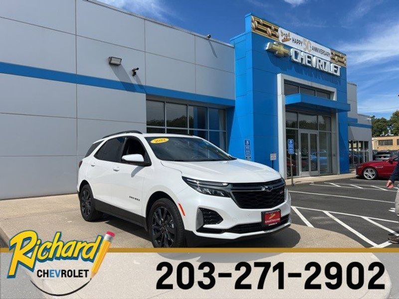 Certified 2022 Chevrolet Equinox RS w/ RS Leather Package image 1