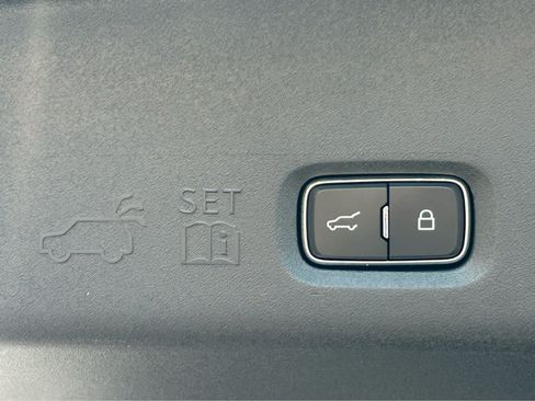 New 2027 Ford Expedition Platinum AWD/4WD image 11
