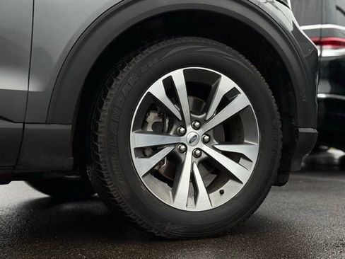 Certified 2020 Ford Explorer Platinum image 48