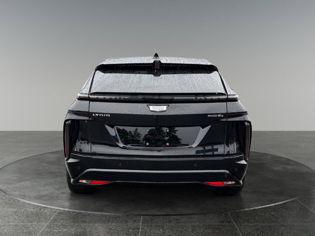 Used 2024 Cadillac Lyriq Sport AWD/4WD image 9