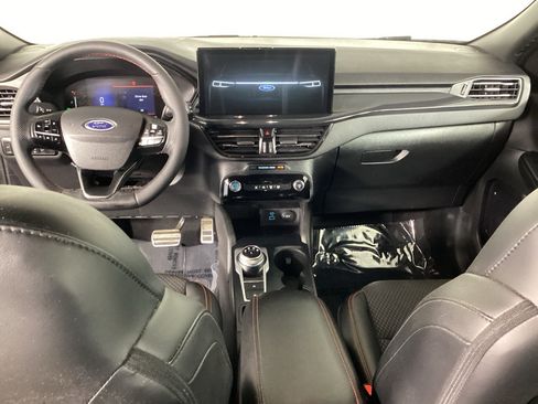 Used 2023 Ford Escape ST-Line w/ Tech Pack #1 AWD/4WD image 17