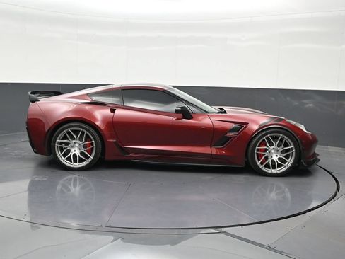 Used 2017 Chevrolet Corvette Grand Sport w/ Carbon Flash Badge Package RWD image 7