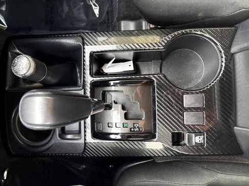 Used 2024 Toyota 4Runner TRD Off-Road image 28