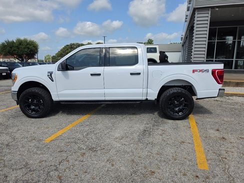 Used 2022 Ford F150 XLT w/ Equipment Group 301A Mid AWD/4WD image 8
