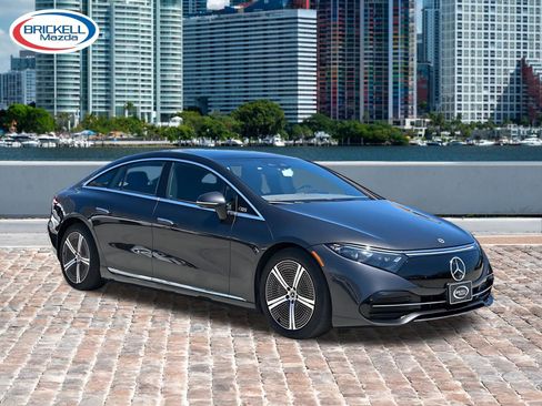 Used 2023 Mercedes-Benz EQS 450+ Sedan image 3