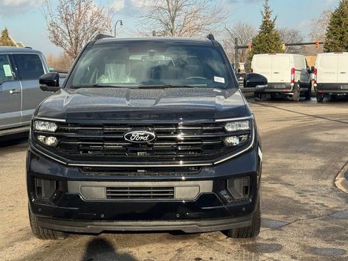 New 2026 Ford Expedition Platinum w/ Stealth Performance Package image 3