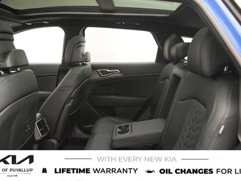 New 2026 Kia Sportage X-Line w/ X-Line Premium Package AWD/4WD image 12