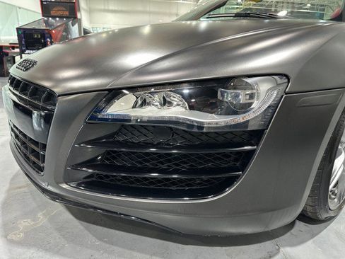 Used 2011 Audi R8 V10 AWD/4WD image 22