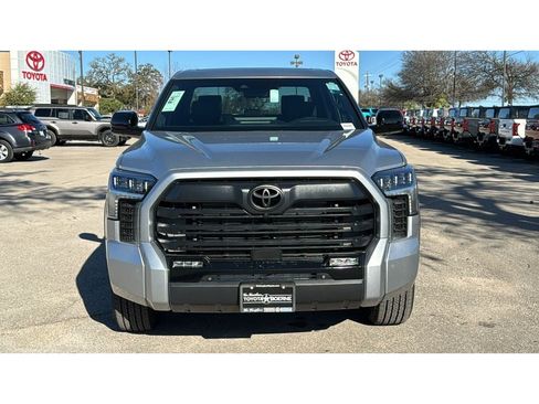 New 2026 Toyota Tundra Limited AWD/4WD image 36