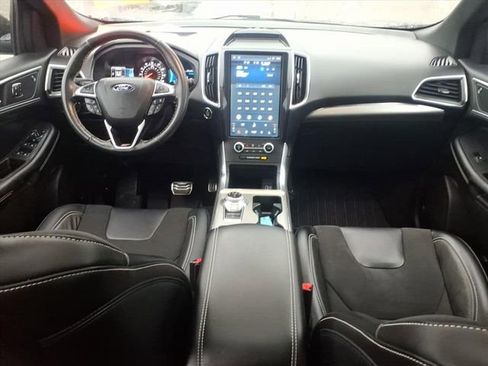 Used 2022 Ford Edge ST w/ Equipment Group 401A image 13