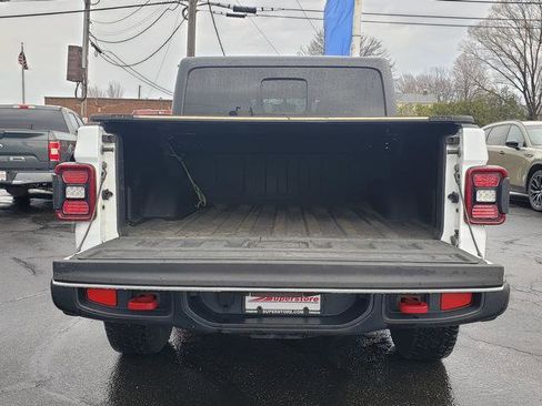 Used 2021 Jeep Gladiator Rubicon image 6