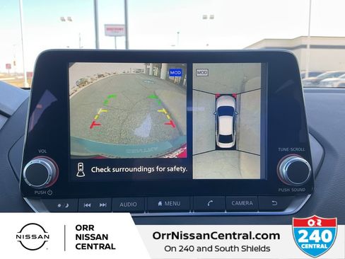 Certified 2025 Nissan Sentra SR w/ SR Premium Package image 26