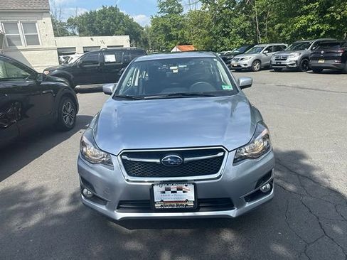 Used 2016 Subaru Impreza 2.0i Premium AWD/4WD image 2