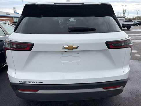 Used 2025 Chevrolet Equinox LT AWD/4WD image 7