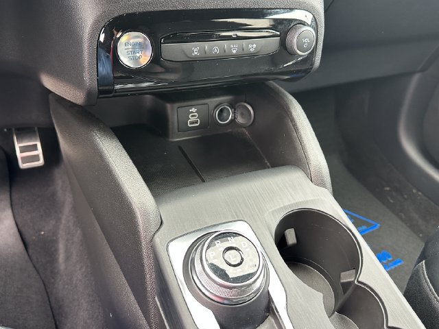 Used 2024 Ford Escape ST-Line w/ Tech Pack #1 AWD/4WD image 21