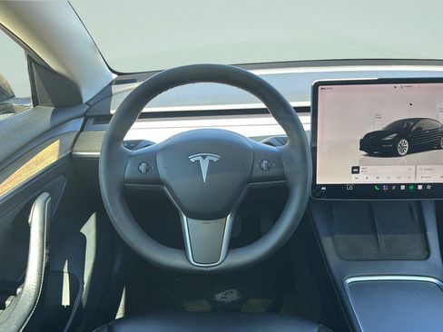 Used 2022 Tesla Model 3 RWD image 12