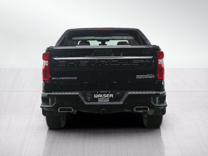 Used 2019 Chevrolet Silverado 1500 High Country w/ Technology Package