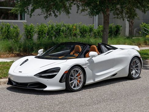 Used 2020 McLaren 720S Spider RWD image 21