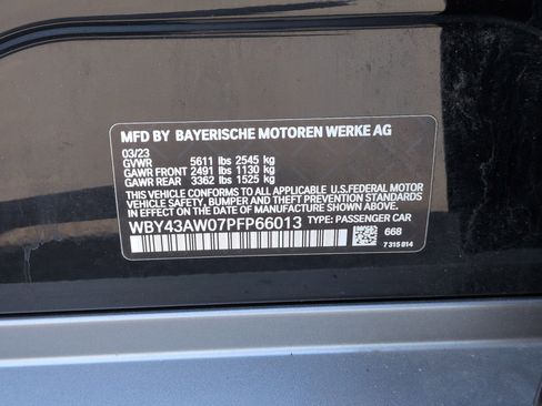 Used 2023 BMW i4 eDrive35 image 32