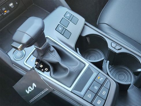 New 2026 Kia Sportage SX image 18