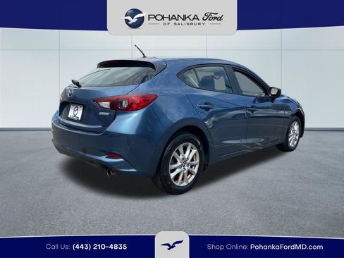 Used 2018 MAZDA MAZDA3 Sport FWD image 5