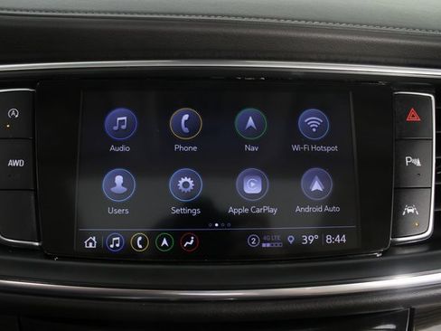 Used 2022 Buick Enclave Essence w/ Experience Buick Package image 6