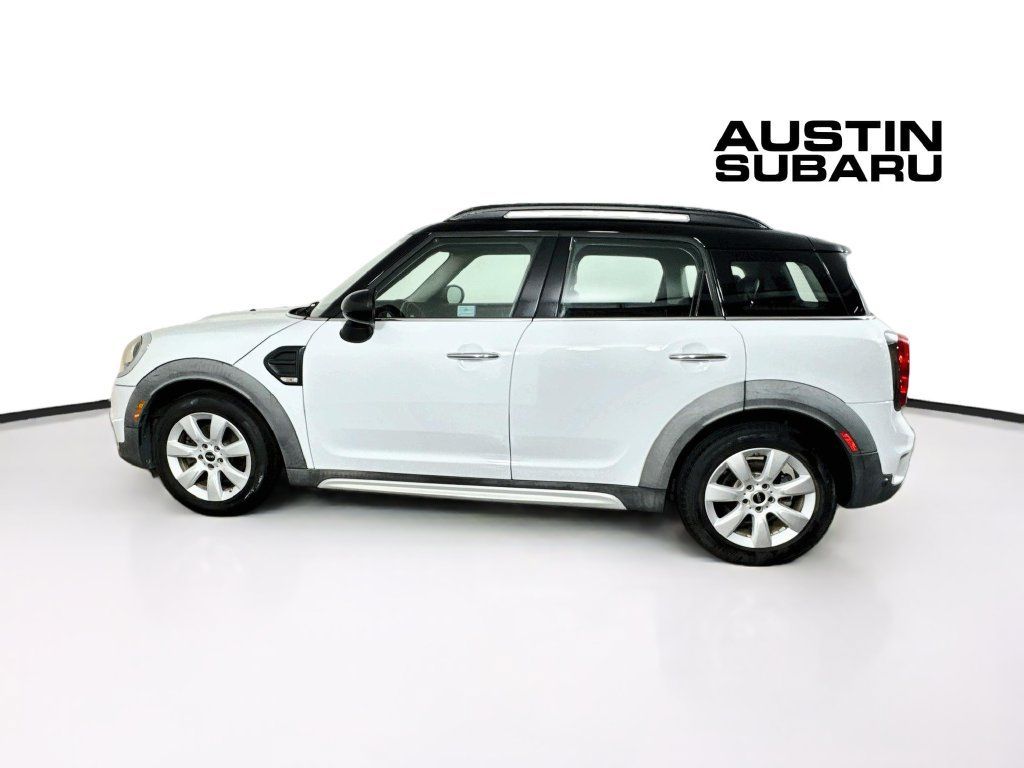 Used 2017 MINI Cooper Countryman FWD image 4