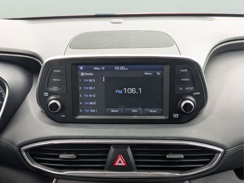 Used 2020 Hyundai Santa Fe SE FWD image 16