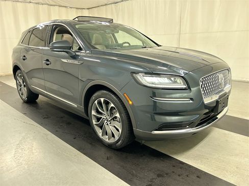 Used 2022 Lincoln Nautilus Reserve w/ Luxury Package image 1