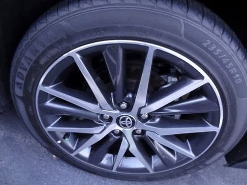 Used 2024 Toyota Camry XLE w/ Cold Weather Package image 12